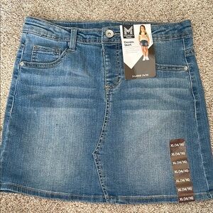 Members Mark Denim Skirt in Blue